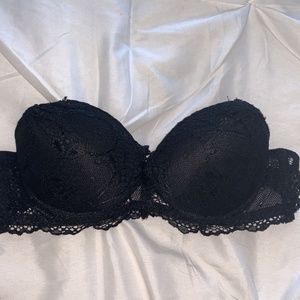 Black Strapless Lace Bra